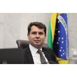 Com quase 240 mil votos, Alexandre Curi é campeão de votos entre os Deputados estaduais eleitos no Paraná